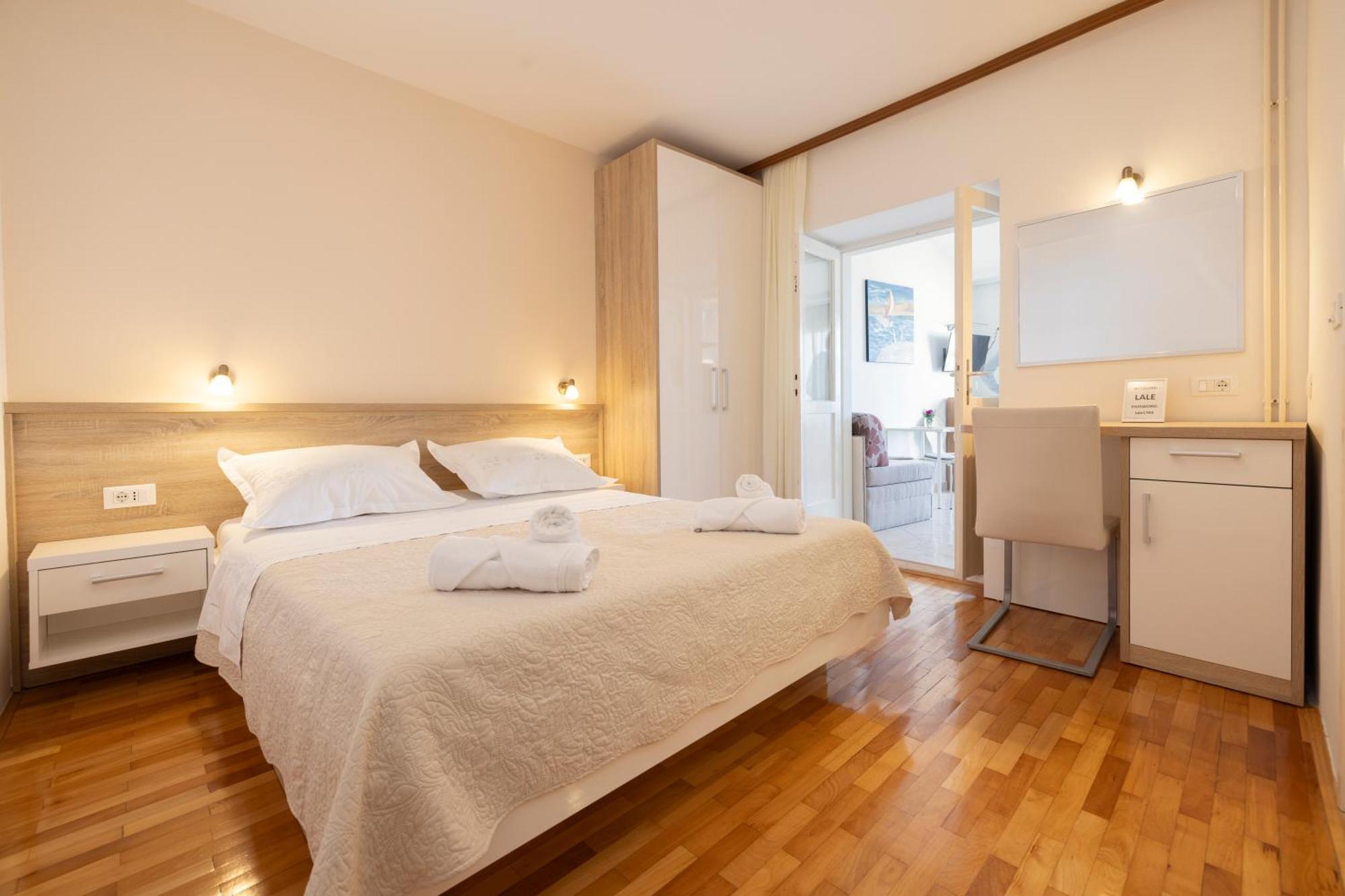 Apartmans Lale Brela Exterior photo